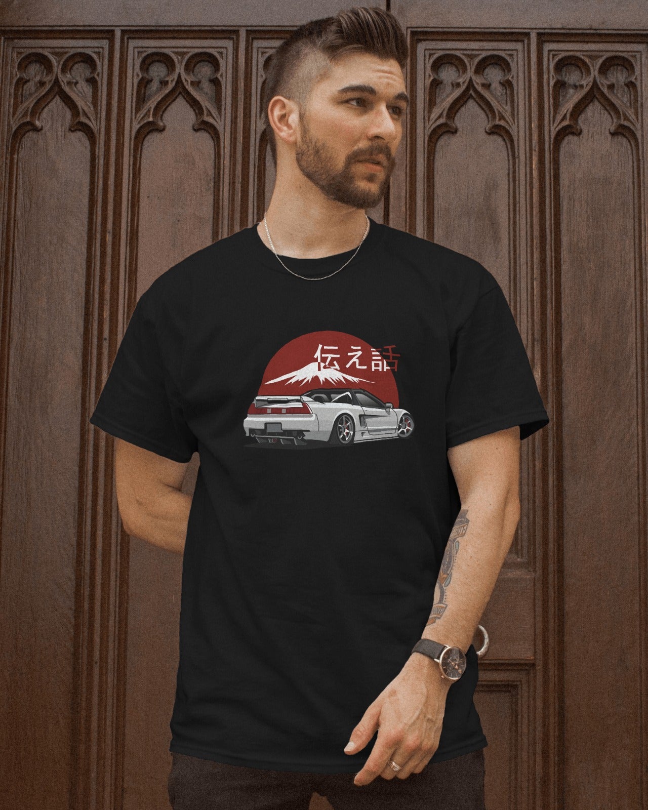 "Chic drop shoulder T-shirt with wide sleeve design and casual vibe"
